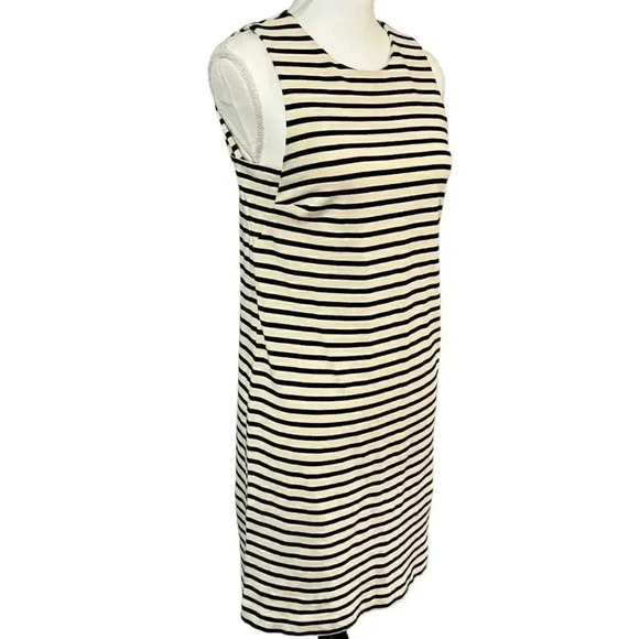 Fossil size S EUC with back zip and bust gusset - Picture 2 of 9